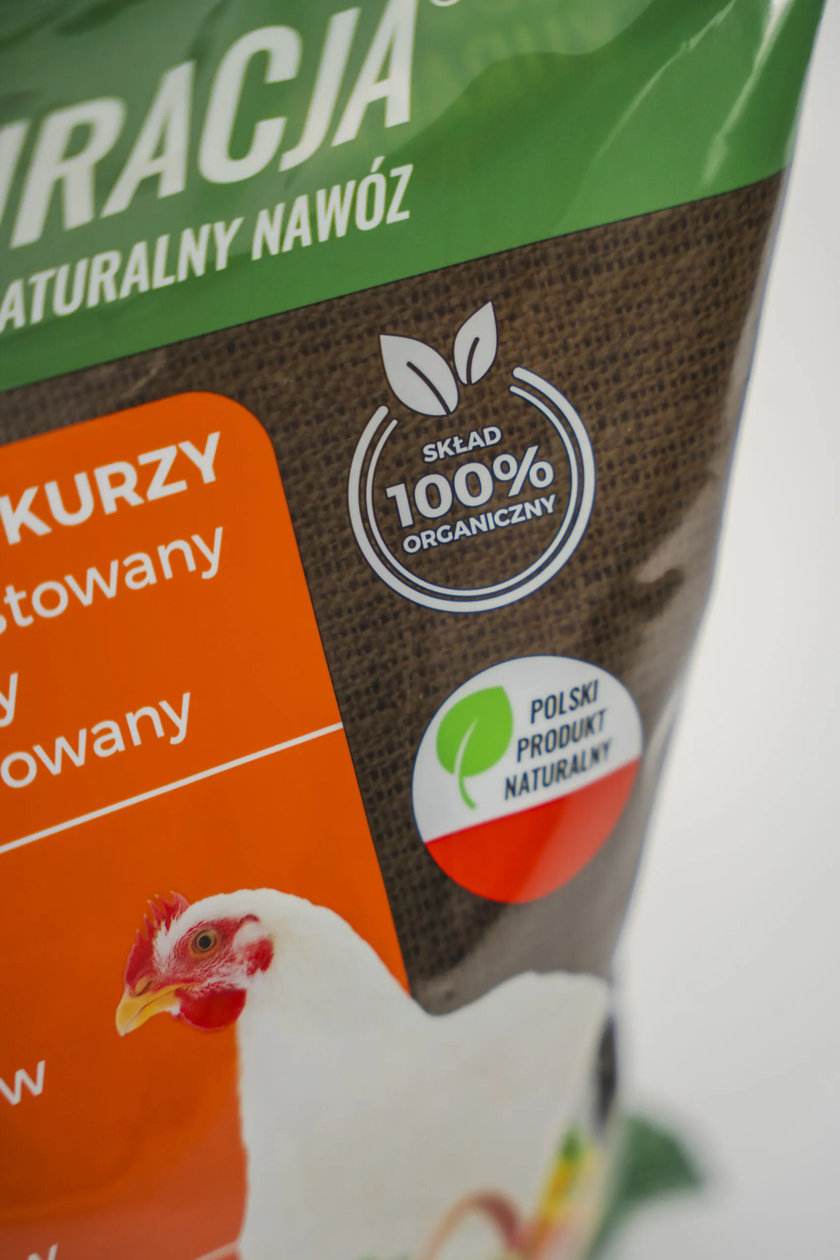 Organický granulovaný kuřecí hnůj 28 l (20 kg) hnojivo Glebokuracja