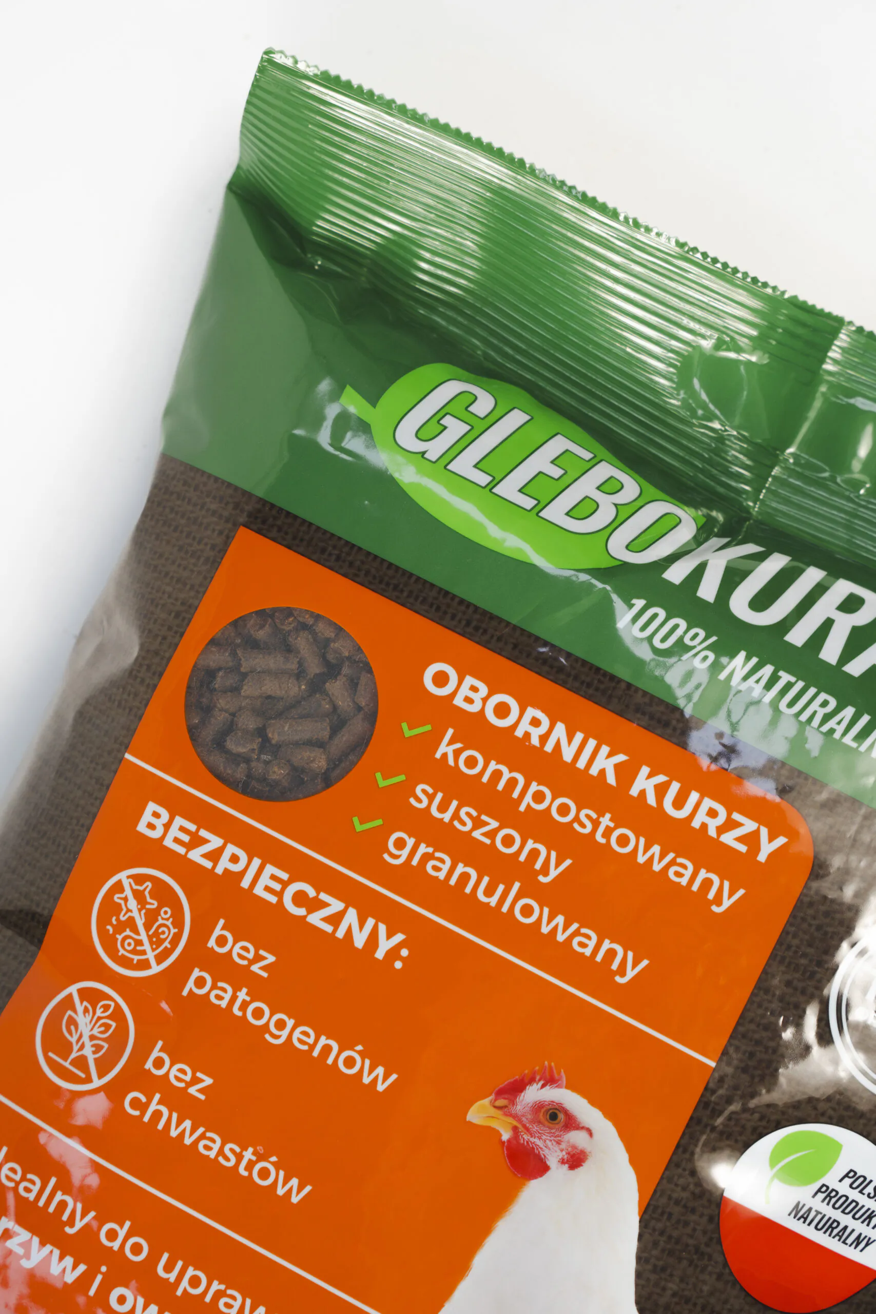 Organický granulovaný kuřecí hnůj 28 l (20 kg) hnojivo Glebokuracja
