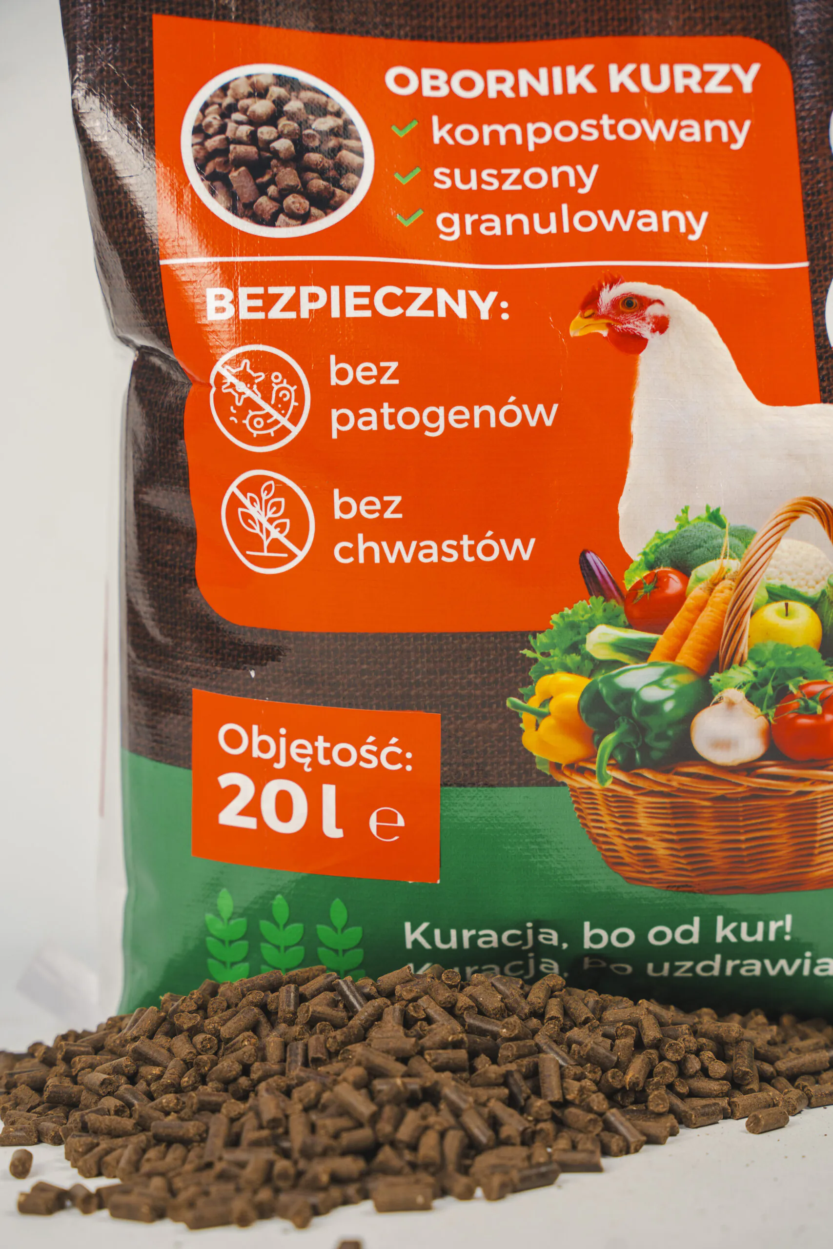 Organický granulovaný kuřecí hnůj 28 l (20 kg) hnojivo Glebokuracja